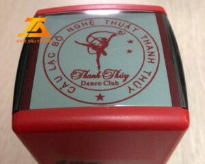 con dấu câu lạc bộ