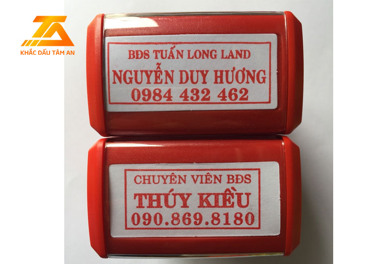 Khắc con dấu cửa hàng