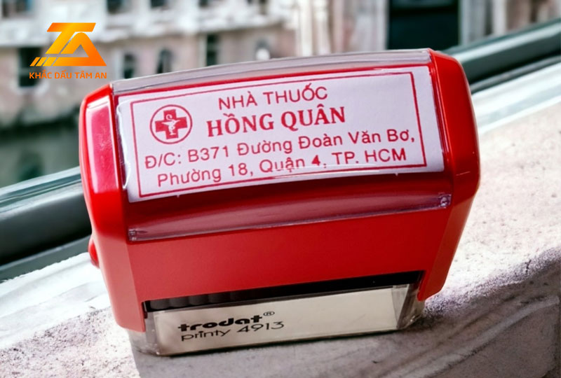Khắc con dấu cửa hàng