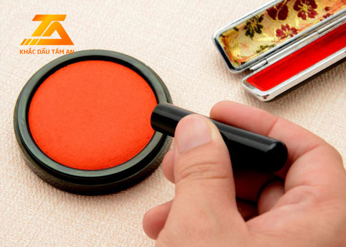 cách làm sạch con dấu