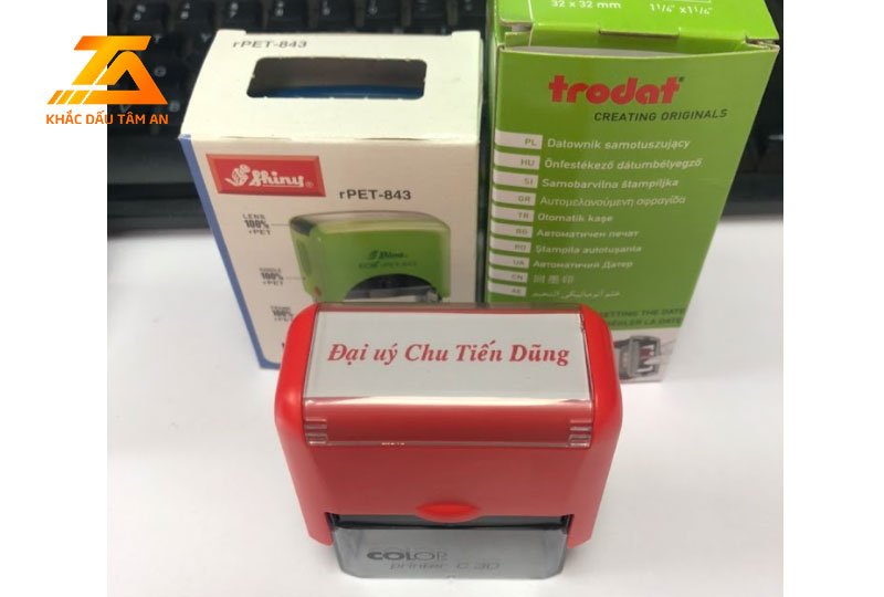 khắc dấu tại đống đa