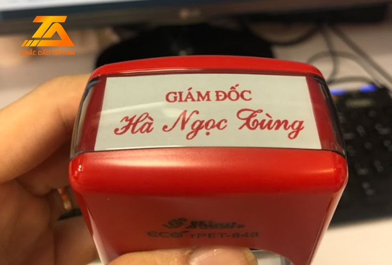 khắc dấu tại tây hồ
