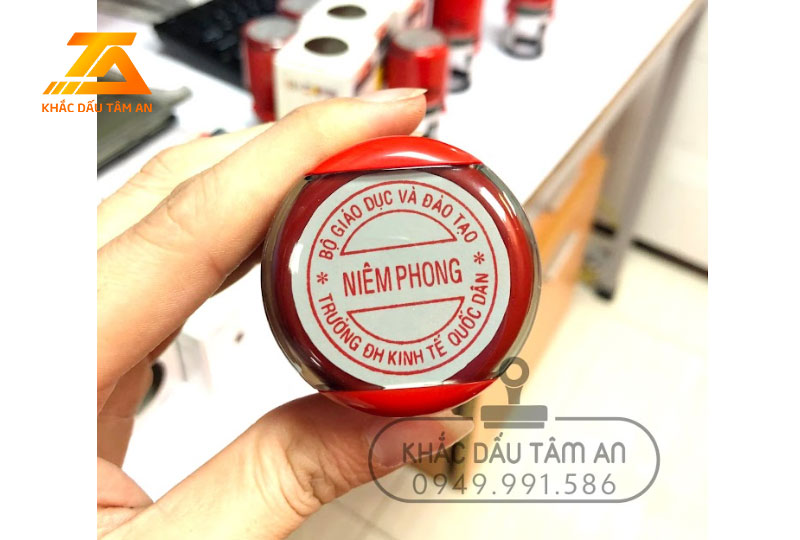 Khắc dấu tại Đông Anh