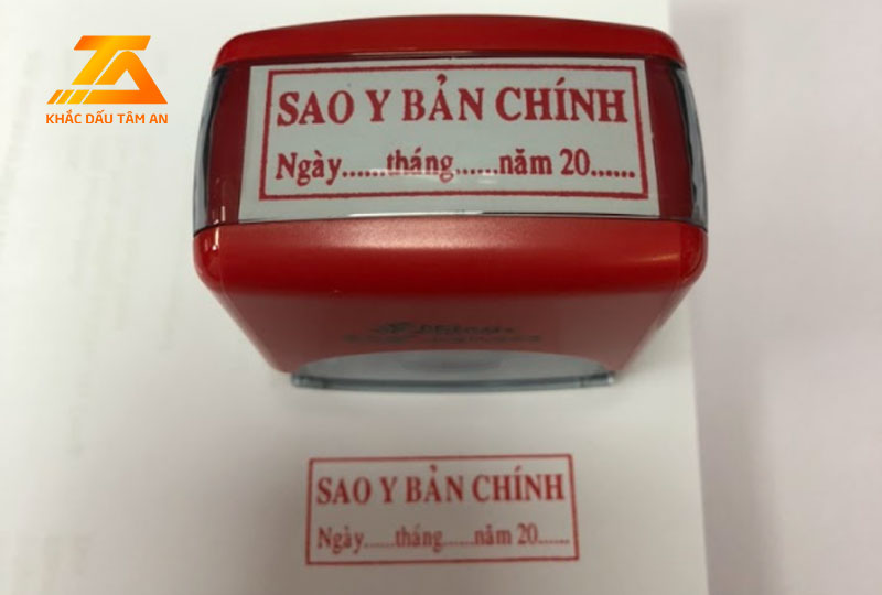 Khắc dấu tại Gia Lâm